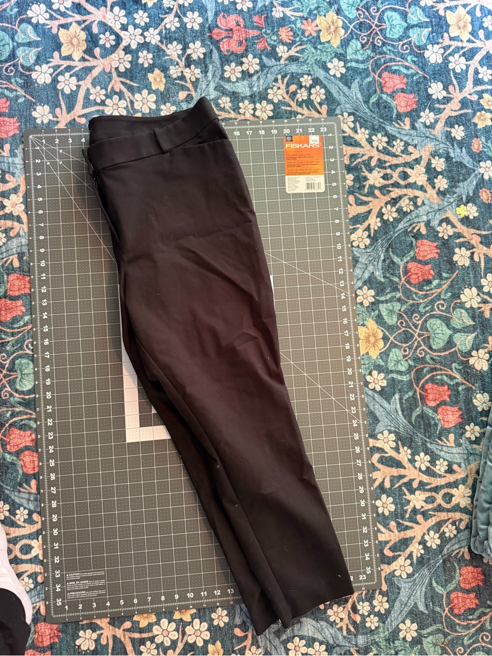 Women’s trousers
